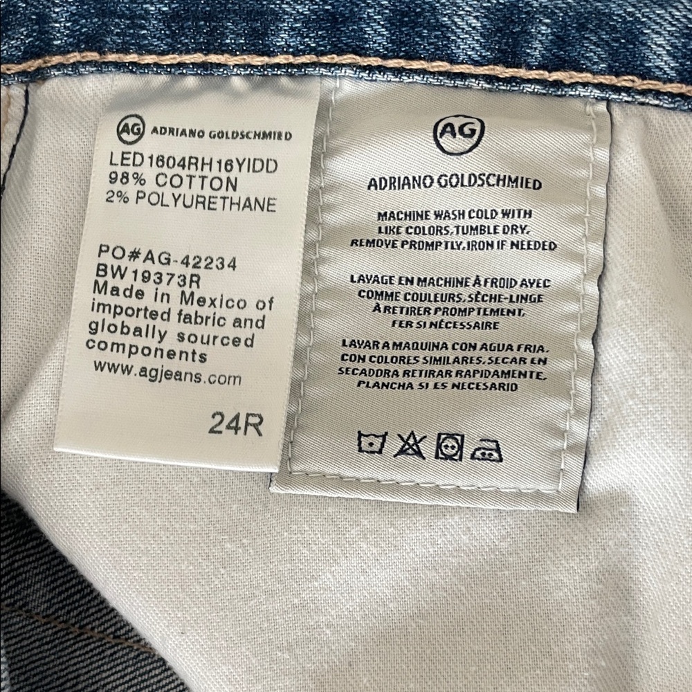 AG Adriano Goldschmied “The Nikki Short” relaxed skinny short 24 - Picture 6 of 11